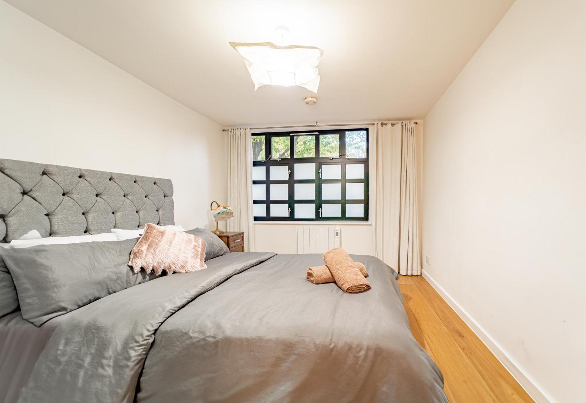 Modern Flat In Prime Location Near Shoreditch & Brick Lane London Exterior photo